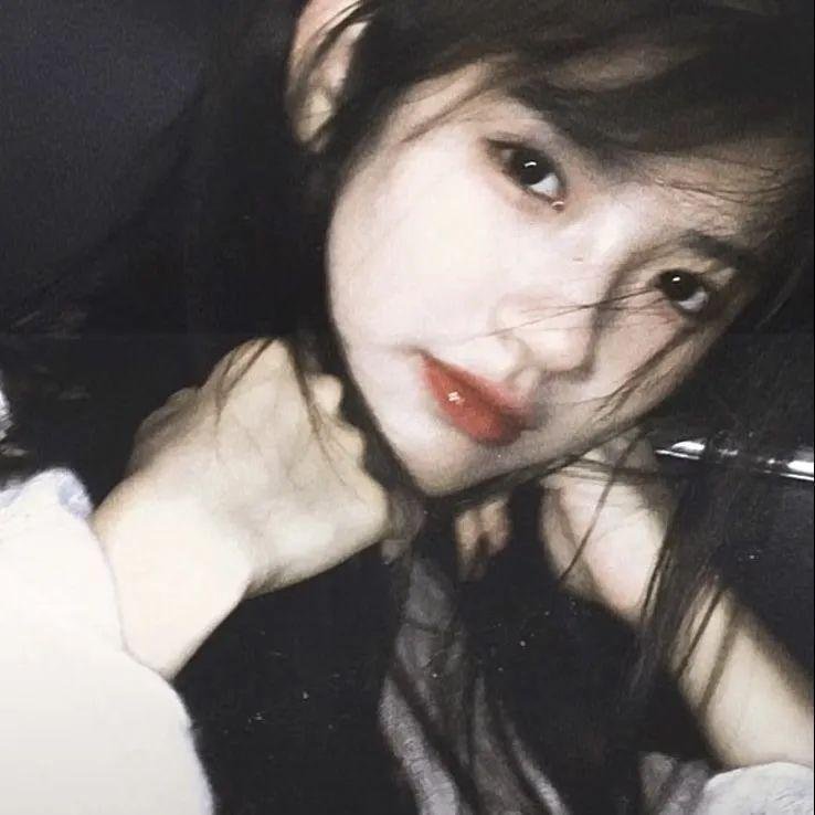 快一秒的他海报